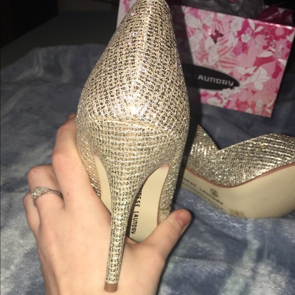 Chinese laundry champagne stilettos - Picture 4 of 4